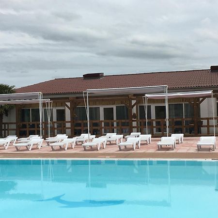 Hotel Restaurant - Le Vieux Pigeonnier Loubressac Kültér fotó