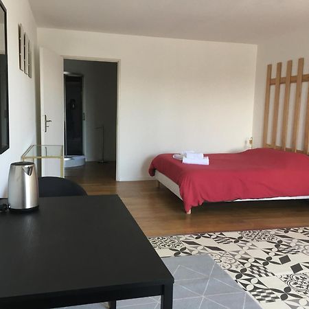 Hotel Restaurant - Le Vieux Pigeonnier Loubressac Kültér fotó