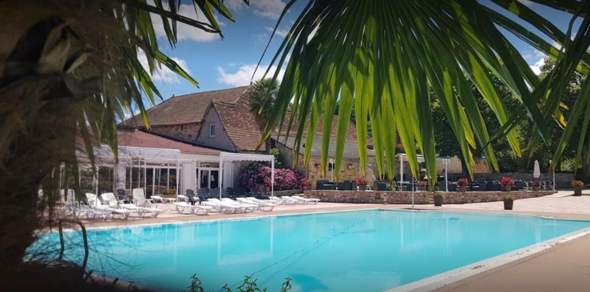 Hotel Restaurant - Le Vieux Pigeonnier Loubressac Kültér fotó